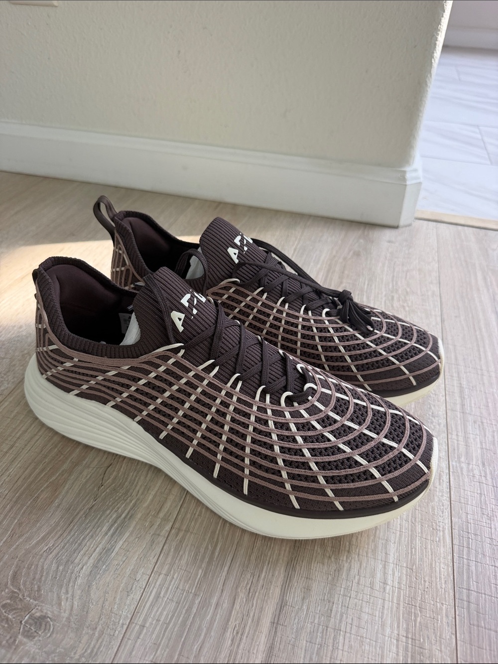 APL Men's Brown Techloom Athletic Sneakers with White Sole - Brand New Size 13 M